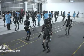 国产力量走向世界！智元机器人率先开启通用机器人商用量产图片