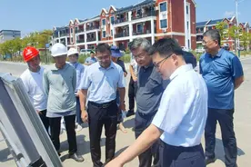 住建部城建司司长胡子健一行到我县调研图片