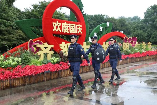 江阴街头，这一幕幕！ - 今日头条