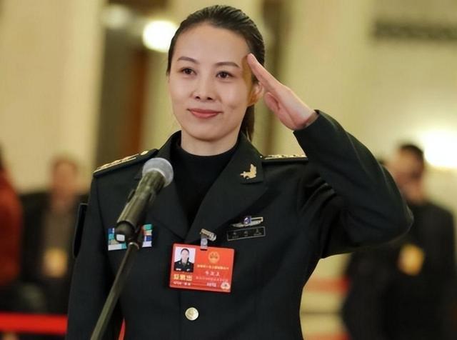 女航天员王亚平，因工作常年没回家，和丈夫的关系一句话道出真相