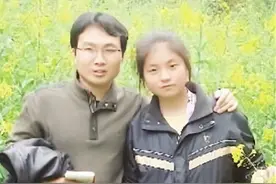 18年前，那个带着领养妹妹上大学，感动中国的洪战辉，如今咋样了图片