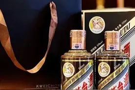 茅台酒中的顶级产品——茅台彩釉珍品图片