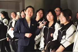 让博物馆成为青少年“第二课堂” 48中学生沉浸式学习家乡文化图片