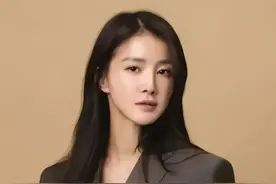 太突然！42岁女星宣告离婚，曾被誉为“金童玉女”图片
