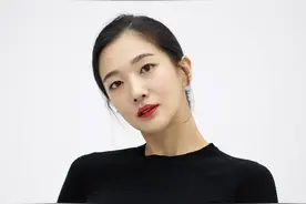 韩国小姐季军——郑允荷最新大胆出演电视剧，火辣身材引人眼球图片