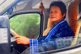 上海70岁阿姨，一生未婚无子，卖房自驾8年，如今怎么样了?图片
