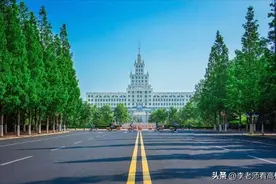 燕大首任校长王益群：破釜沉舟合并办学，高瞻远瞩奠定办学基础！图片