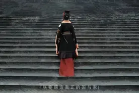 有网友问：为什么我们没有像西方那样分裂？评论区踊跃发言笑喷了图片