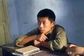 让袁泉死心塌地爱23年，屡传绯闻的夏雨，到底有何吸引力图片