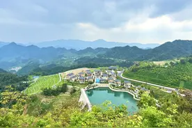 最浪漫的事：吃海底晚餐、看星空烟火秀图片