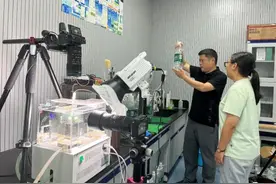 “有点不务正业”，一个985副教授的非典型学术路径图片