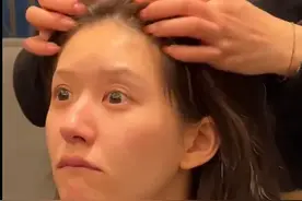 赵露思康复过程公开，严重的时候肢体不受控制，曾黎一直给她暖手图片