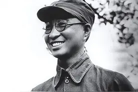 五大野战军，二野看陈赓三野看粟裕，其他司令最倚重哪位战将？图片