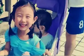 上海走失女童后续：网友爆新料，父母家庭背景被扒，两人公开露面图片