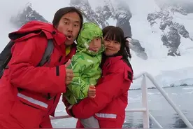 小夫妻花90万带娃环游世界，回校后成绩却倒数，8年后他们怎样了图片