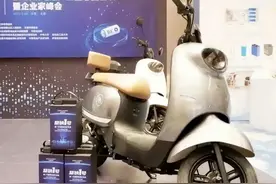 铅酸不耐用、锂电池不安全！2025年电动车换电池，推荐这3种类型图片
