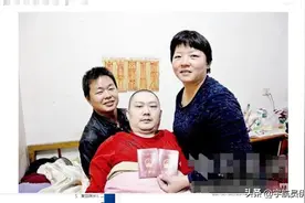 湖北美女携瘫痪丈夫和女儿嫁邻居，丈夫从中牵线！如今成人生赢家图片