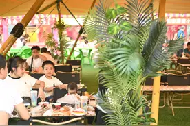 爱了爱了~热闹值拉满、氛围感飙升，今天就去图片