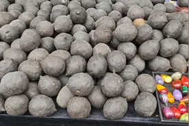 神奇的菩提果挂链。图片