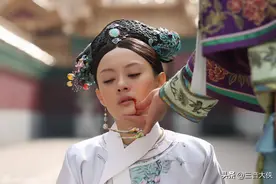 《甄嬛传》最心酸的一句台词，那年杏花微雨，你说你是果郡王图片