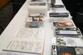 手机线上维修，“坑”咋这么多？| 特评图片
