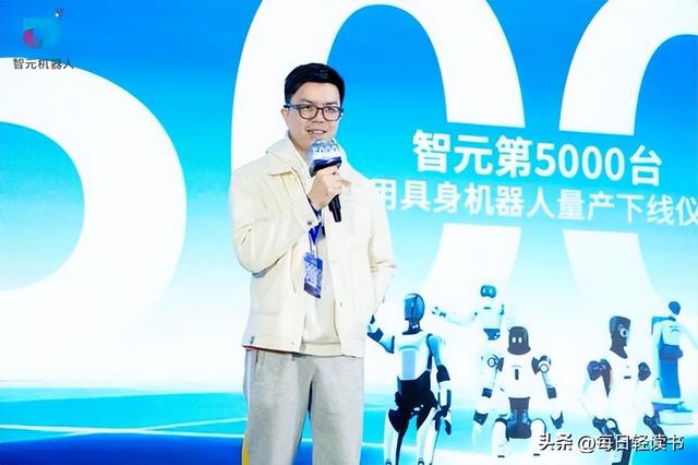 马斯克傻眼，舍弃华为百万年薪的天才，做到500亿领跑全球机器人