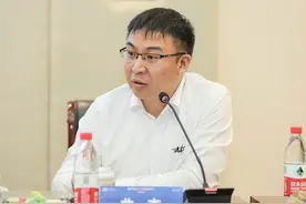 陪诊服务如何规范发展？这个研讨会建言献策：尽快制定标准图片