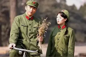 部队搜山，他丢子弹提前退伍：回乡后出意外不让抬进家门图片
