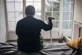 上海七旬大爷被小18岁前妻强行提供性服务？法院驳回诉求，律师：对方不构成强奸图片