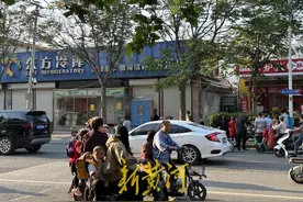 济南章丘一超市发生坍塌，2人受伤送医，事故原因正在调查中图片