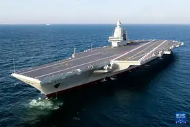 刘和平：福建舰横空出世，让“航母无用论”靠边站图片