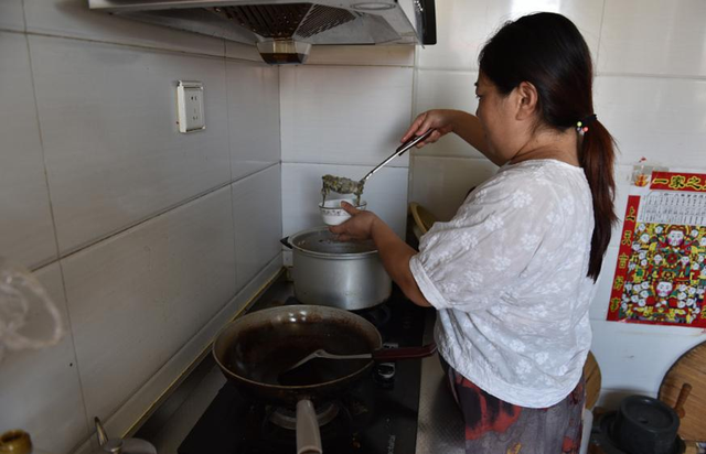 杀鸟盘：专盯已婚妇女，用几块钱买走个人全部尊严，有多可怕？