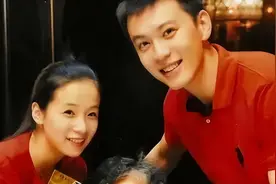 杨鸣离婚案12月开庭，在撕渣男的手段上，唐佳良比李靓蕾高明图片