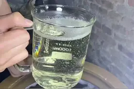“一入酱香深似海，从此它香是路人”酱酒为何让人无法拒绝？图片