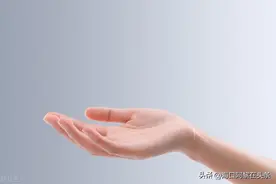 手就那么大，握不住的东西太多了图片