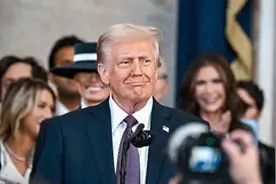 要么交出运河，要么美军动武？特朗普瞄准巴拿马，中国也被波及图片