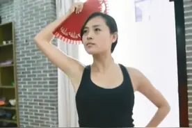 34岁傲娇女相亲记图片