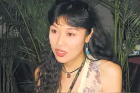 中国第一变性人张克莎：隐瞒男儿身嫁大32岁富商，如今怎么样了？图片
