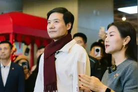 原来她就是雷军的妻子，怪不得做什么都能来财，娶一个贤妻旺三代图片