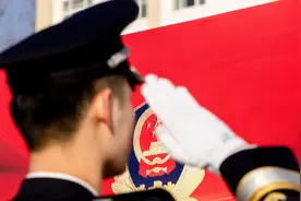 想考警校，中央司法警官学院和中国人民警察大学，选择哪个更好呢图片