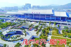 游客请注意！乘高铁动车来厦乘机，可在厦门北站办值机图片