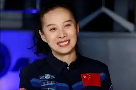 航天英雄王亚平有多重要？国家派人24小时保护，享受五种特殊待遇图片
