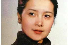 李小璐“夜宿门”背后，母亲张伟欣有着怎样的惊人故事？图片