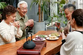 真正的聪明人，往往都很会“装傻”图片