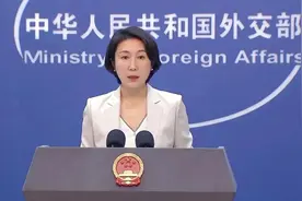 中国在黄岩岛安装屏障，美菲破了大防：干扰自由航行！图片