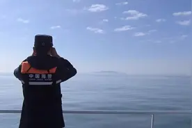 大陆打破惯例，海警战船携炮至金门，台前少将：台军补给将被切断图片