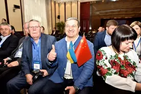 苏联解体后，200名乌克兰专家赶赴中国，后来他们过得如何？图片
