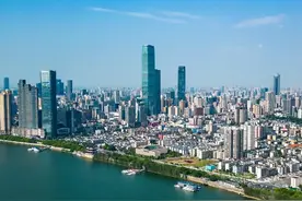 告别高速堵王，湖南最宽高速公路获国家批复图片