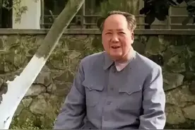一个幼儿园的孩子根本不认识毛主席，却说：这个老爷爷好慈祥图片