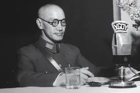 蒋介石棺椁悬空不下葬，对后代有没有影响？他的子孙现状如何图片